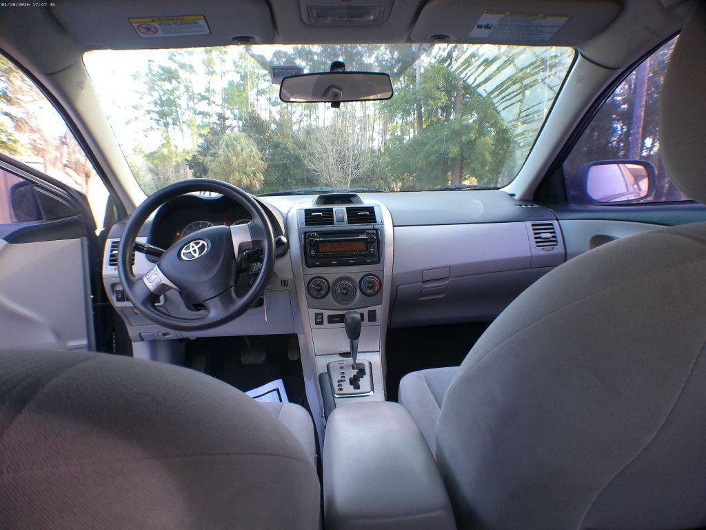 2012 Toyota Corolla Image 13