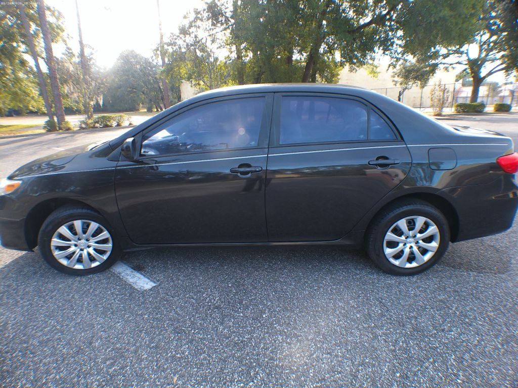 2012 Toyota Corolla Image 15