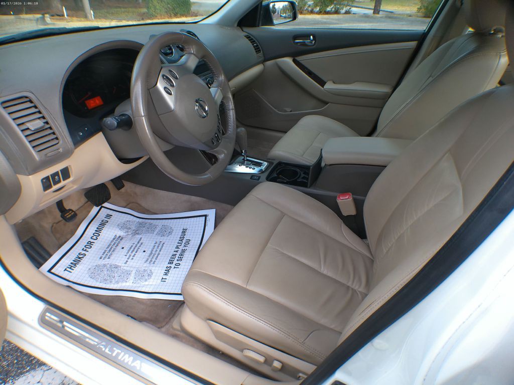 2012 Nissan Altima Image 7