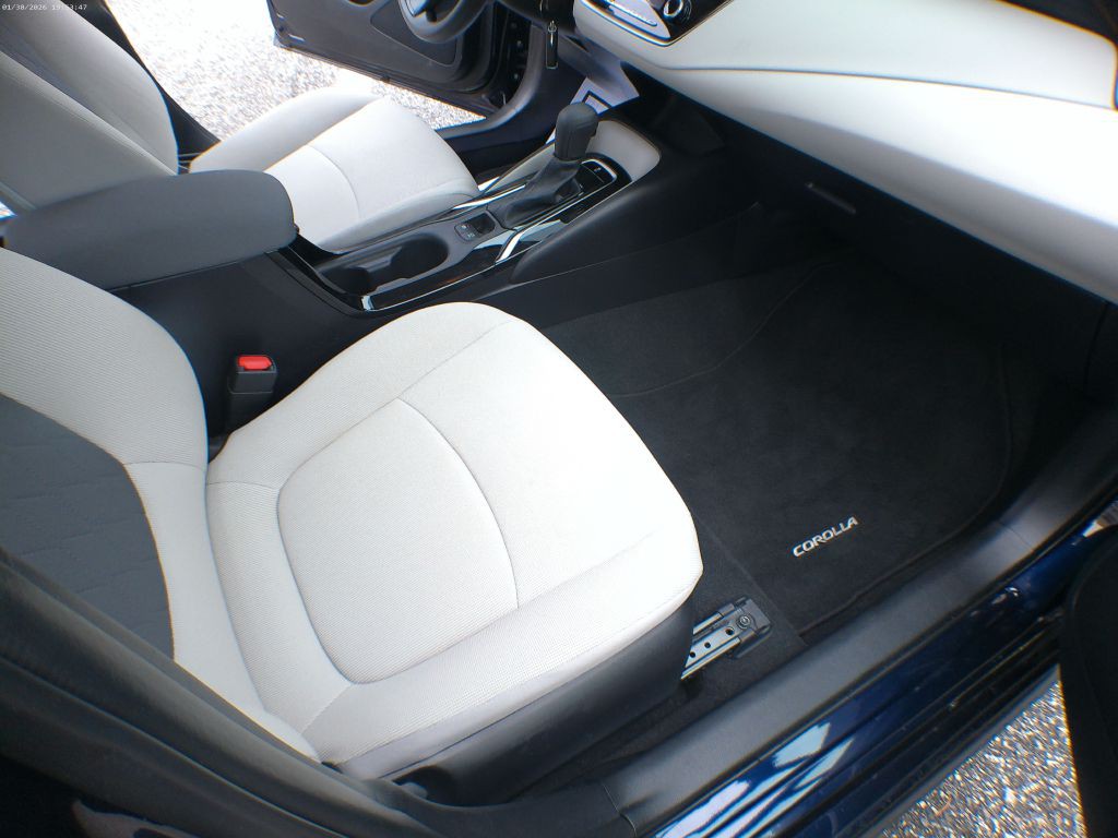 2022 Toyota Corolla Image 7