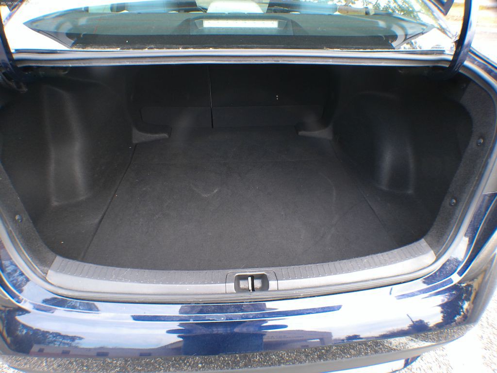 2022 Toyota Corolla Image 18