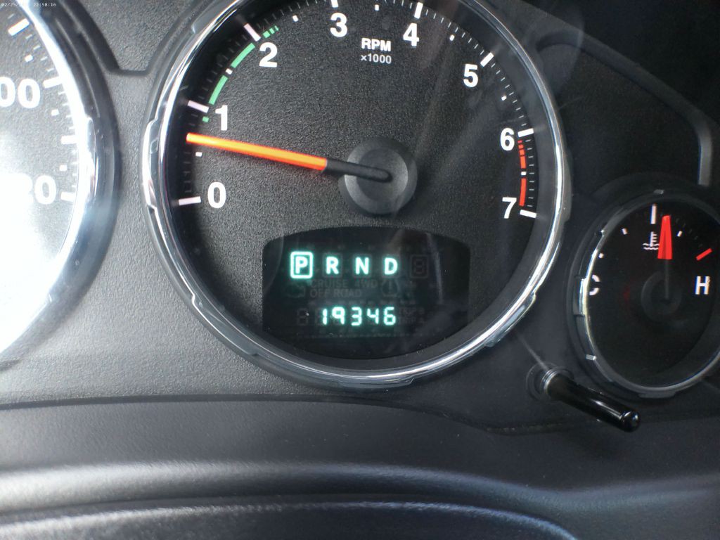 2012 Jeep Liberty Image 13