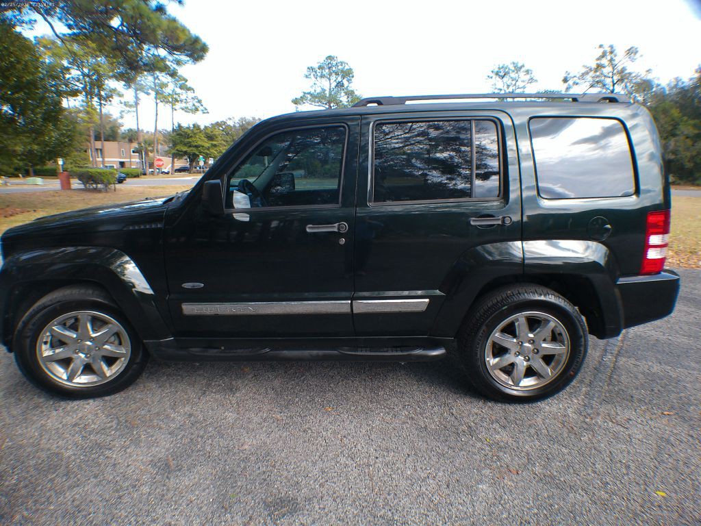 2012 Jeep Liberty Image 15