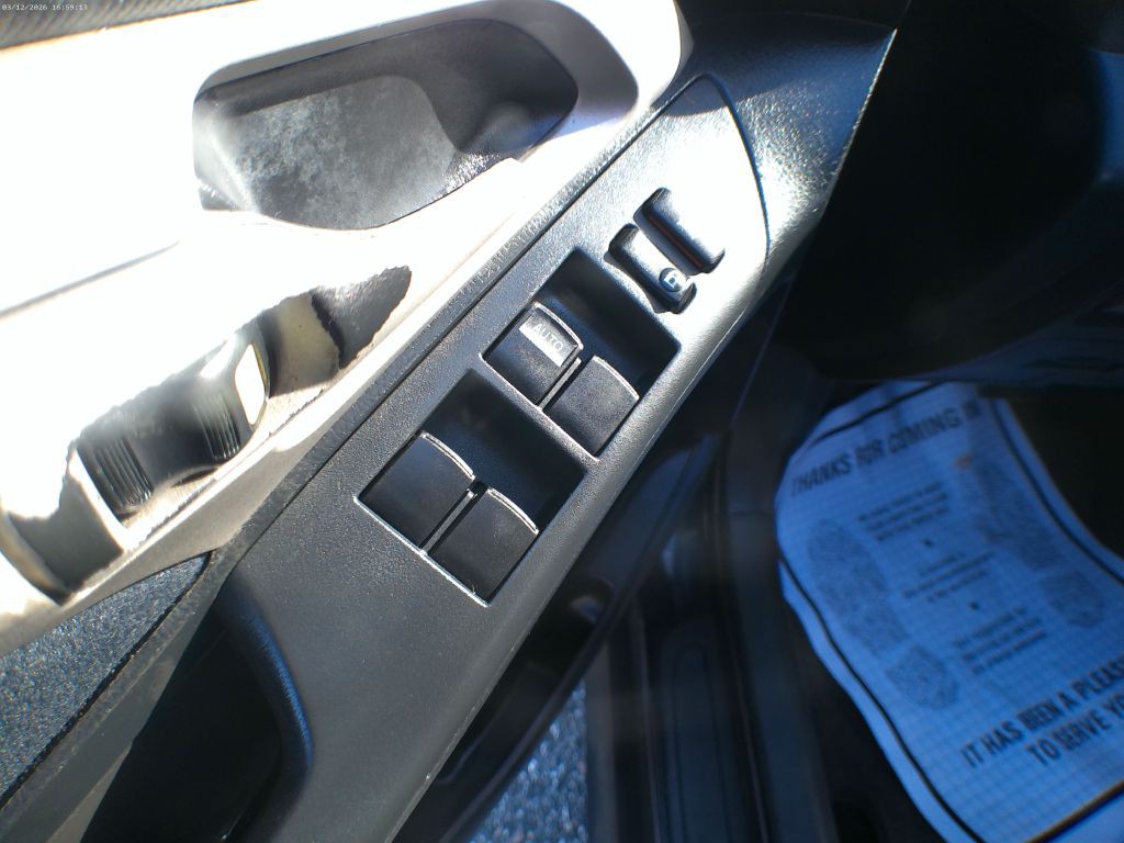 2009 Pontiac Vibe Image 9