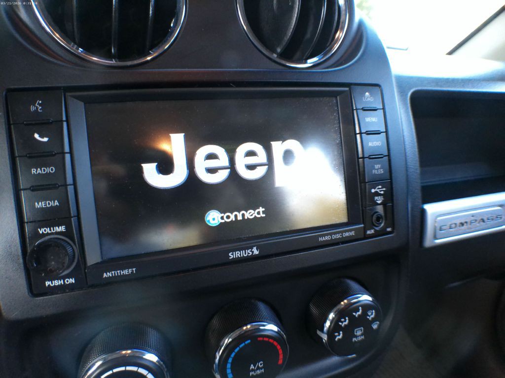 2014 Jeep Compass Image 13