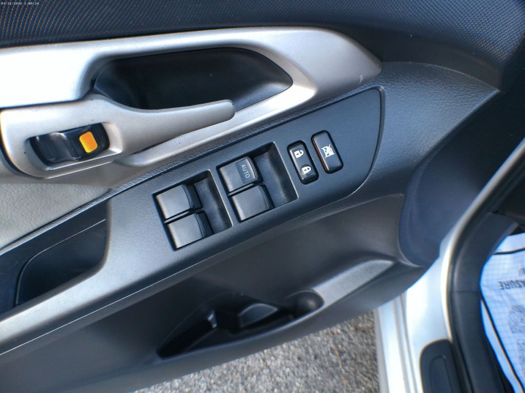 2010 Toyota Corolla Image 10