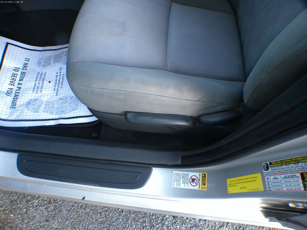 2010 Toyota Corolla Image 11