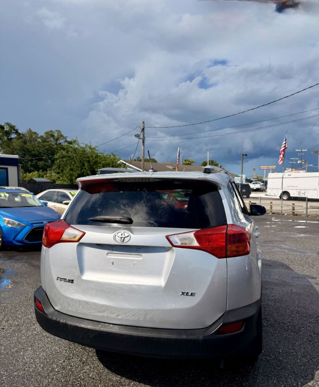 2015 Toyota Rav4 Image 3