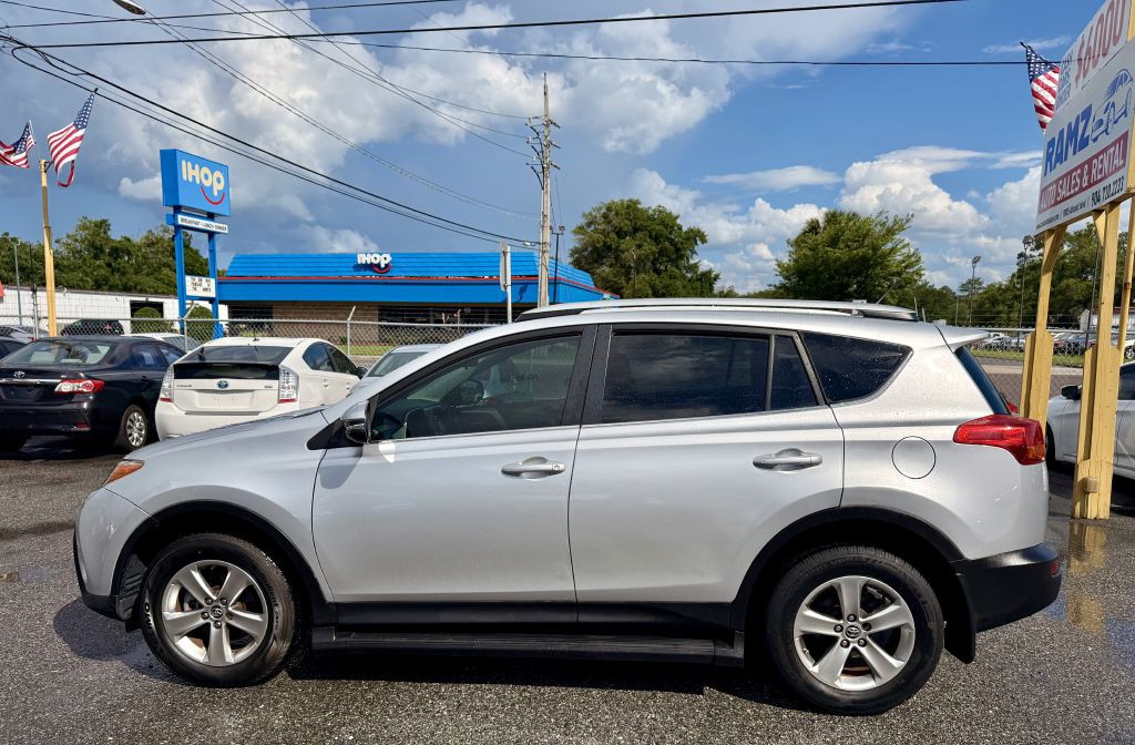 2015 Toyota Rav4 Image 4