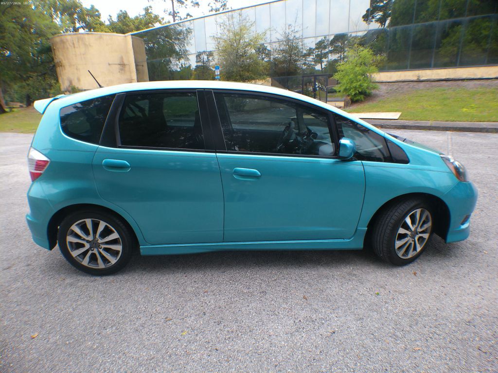 2013 Honda Fit Image 16
