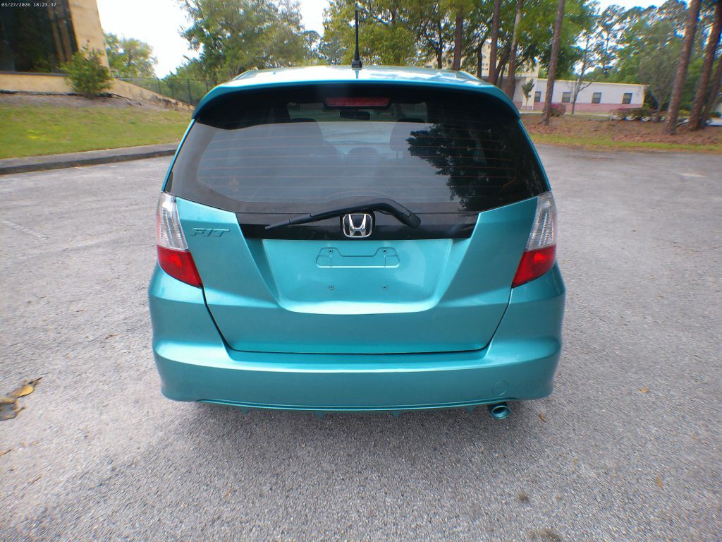 2013 Honda Fit Image 17