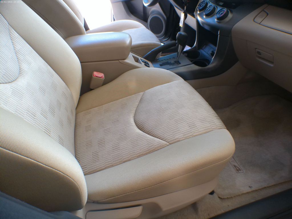 2010 Toyota Rav4 Image 7
