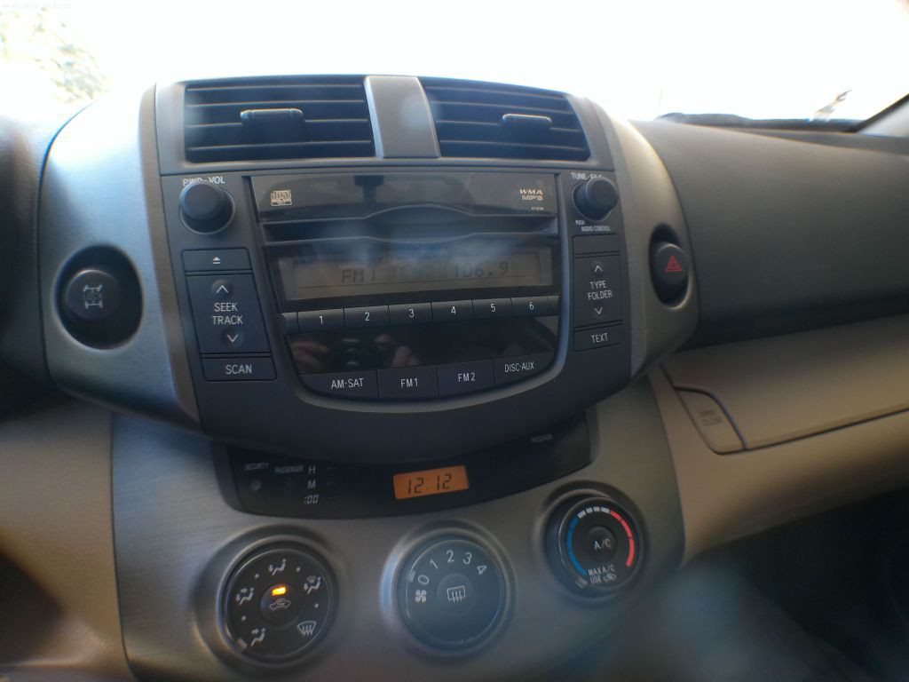2010 Toyota Rav4 Image 15