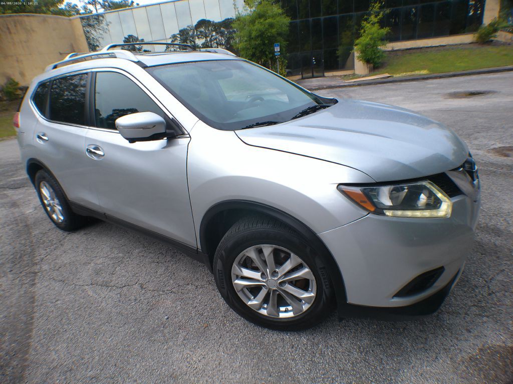 2015 Nissan Rogue Image 2