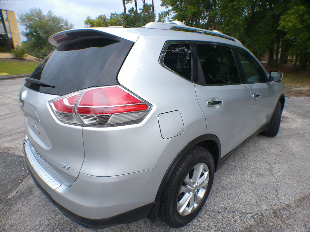 2015 Nissan Rogue Image 3