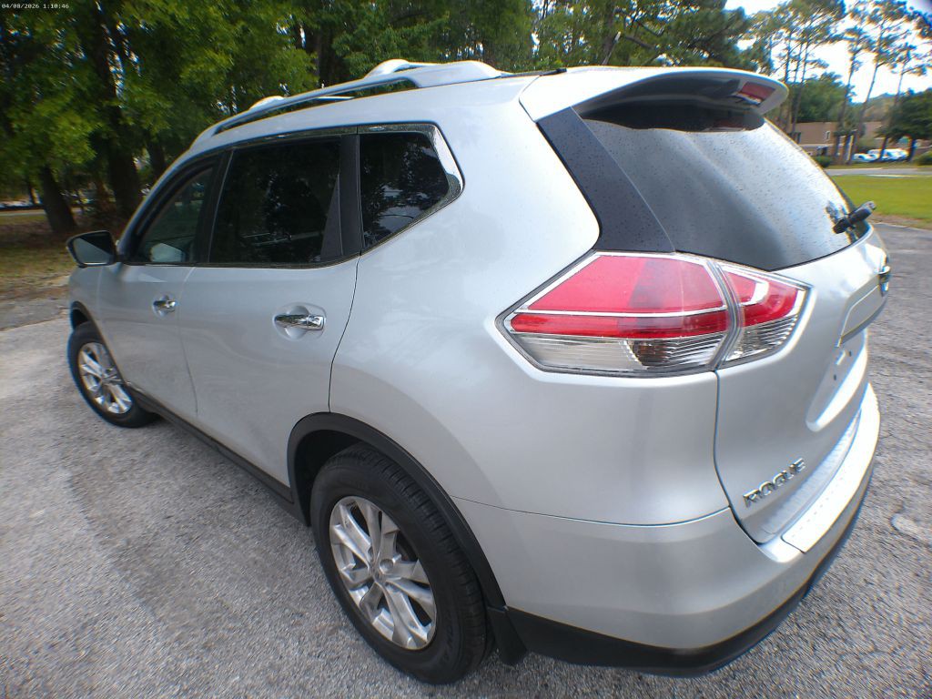 2015 Nissan Rogue Image 4