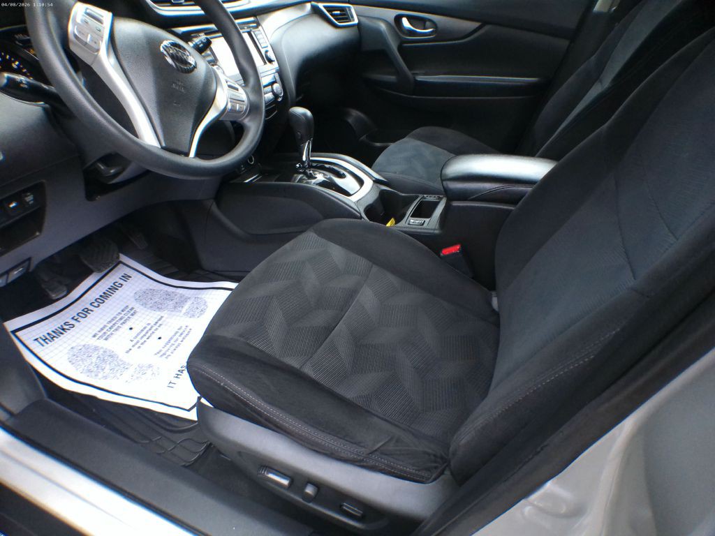 2015 Nissan Rogue Image 5