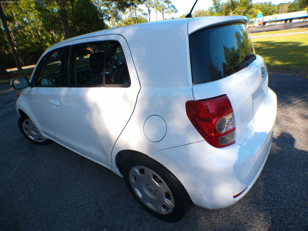 2009 Scion xD Image 4