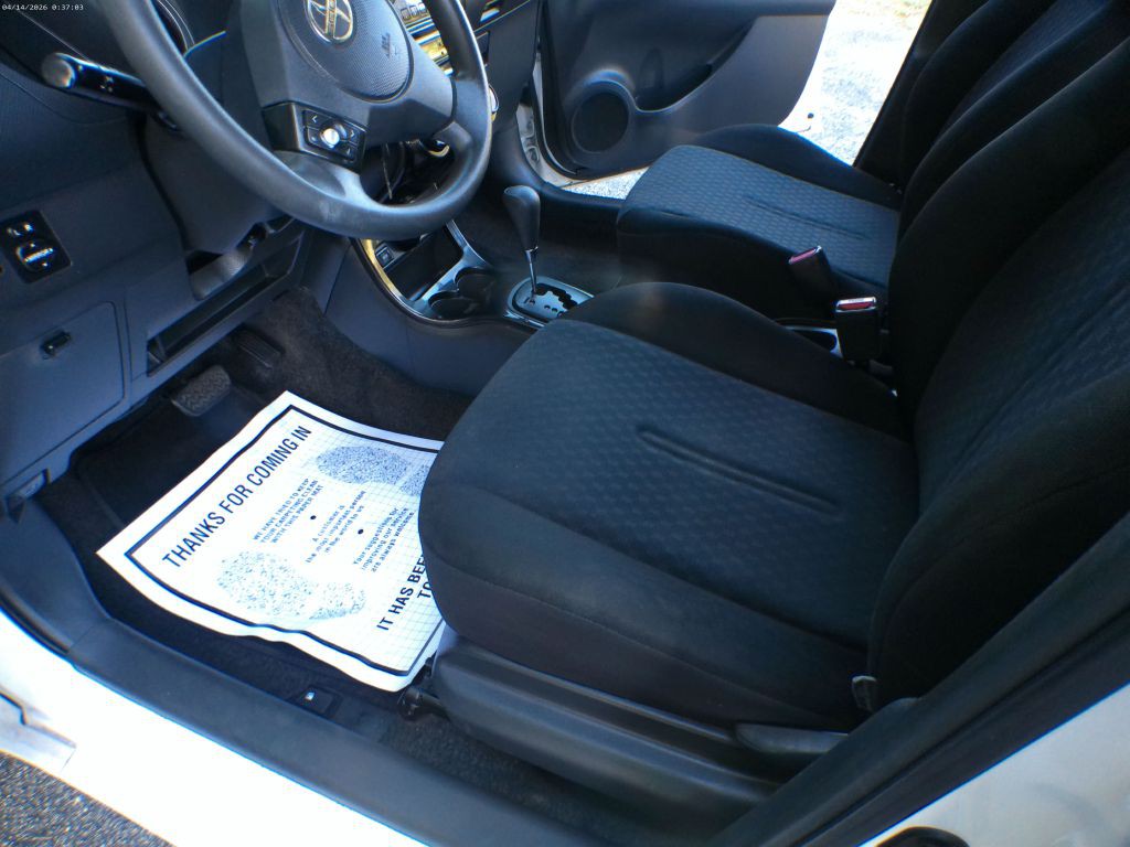 2009 Scion xD Image 8