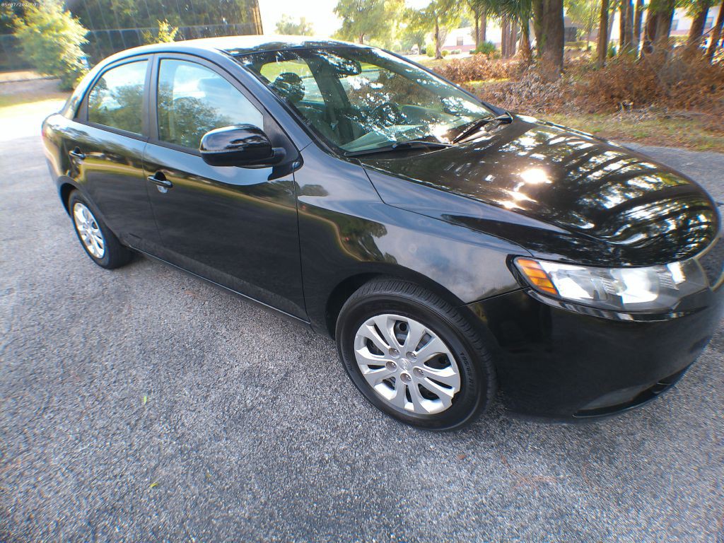 2013 Kia Forte Image 2