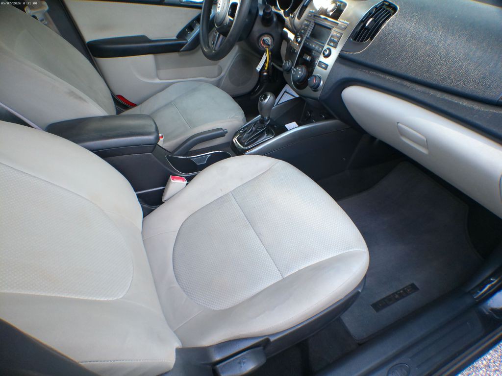 2013 Kia Forte Image 7