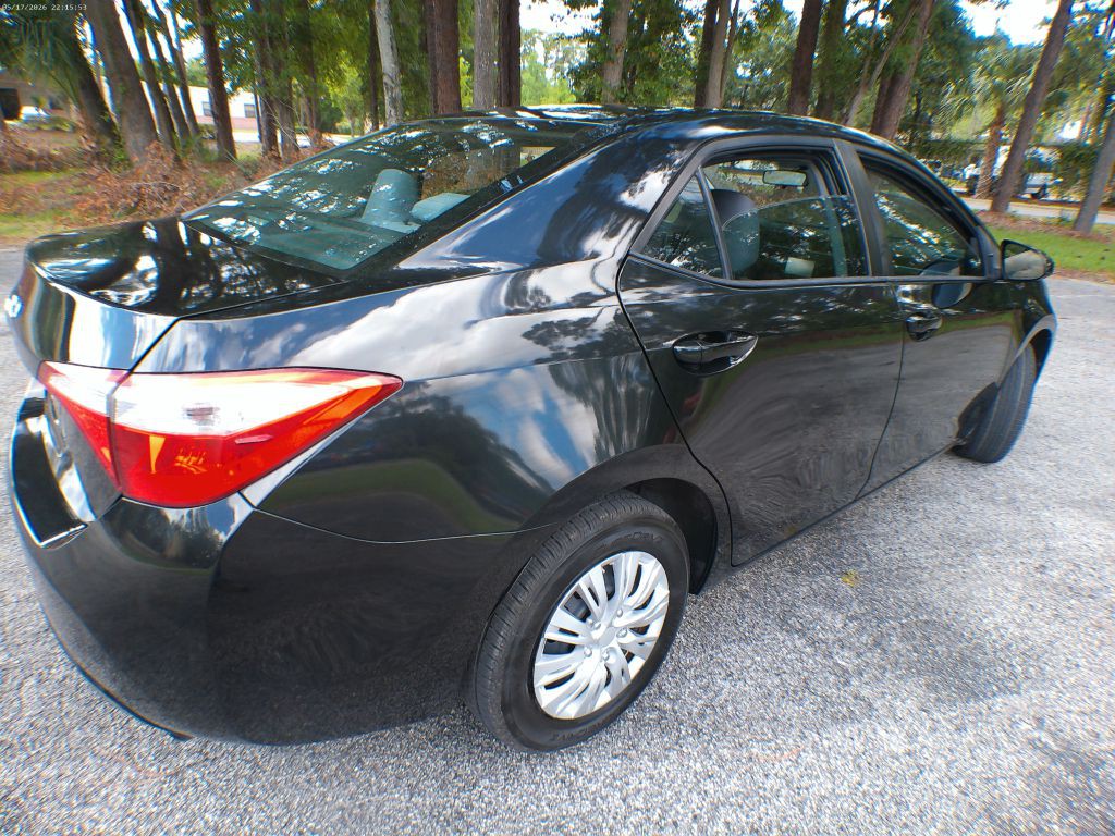 2016 Toyota Corolla Image 3