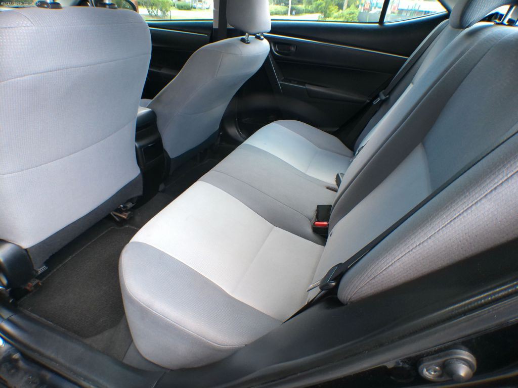 2016 Toyota Corolla Image 6