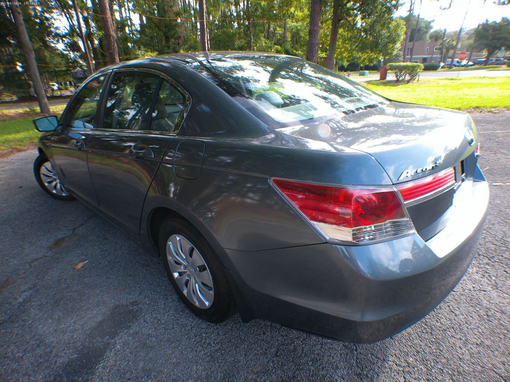 2012 Honda Accord Image 4