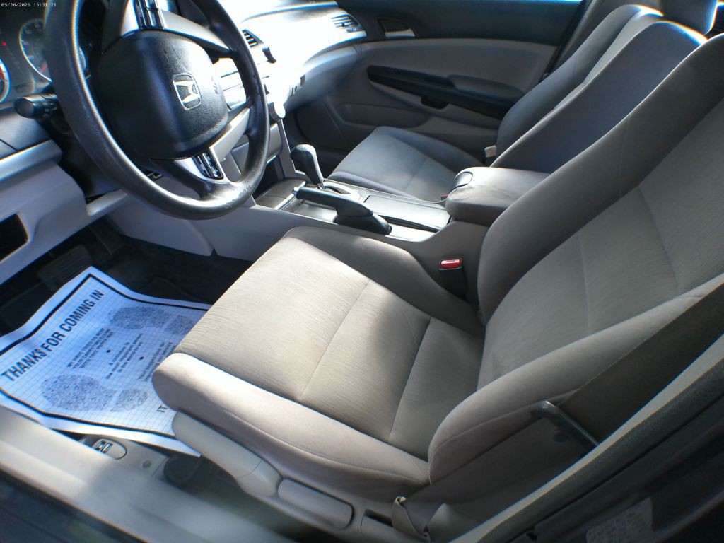 2012 Honda Accord Image 5
