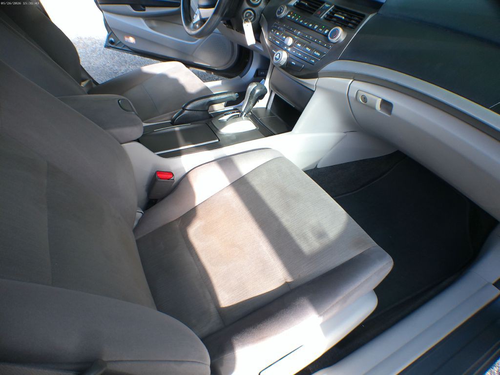2012 Honda Accord Image 7