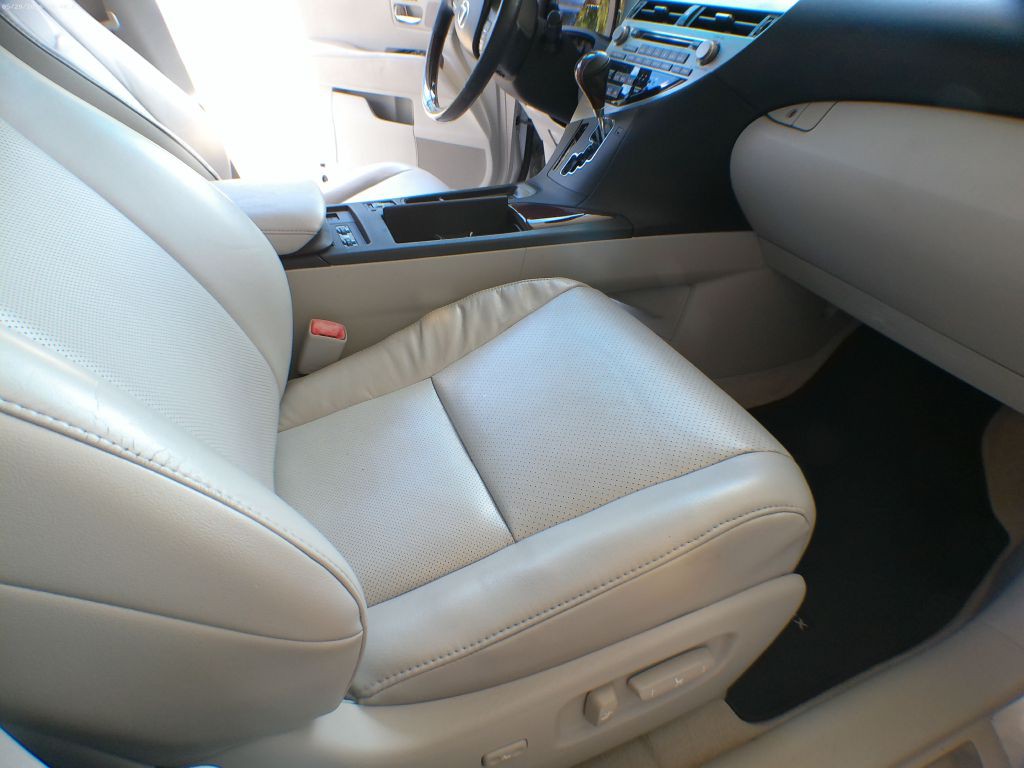 2012 Lexus RX Image 7