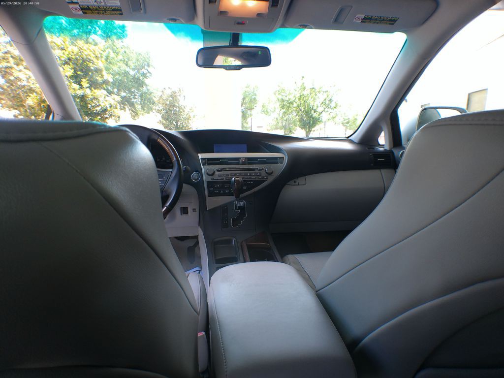 2012 Lexus RX Image 12