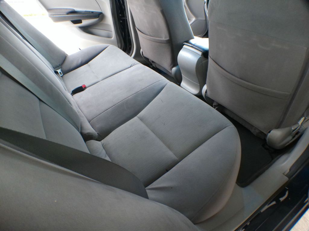2012 Honda Accord Image 8