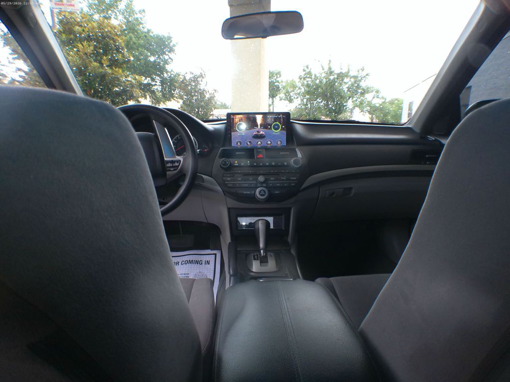 2012 Honda Accord Image 11