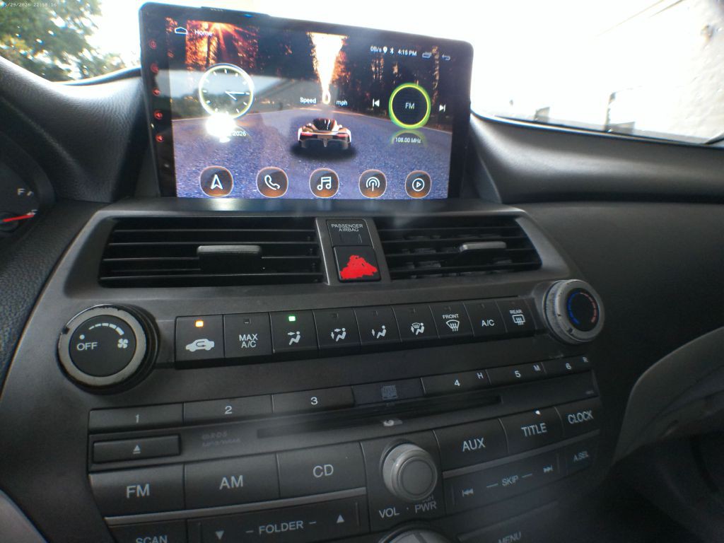 2012 Honda Accord Image 12