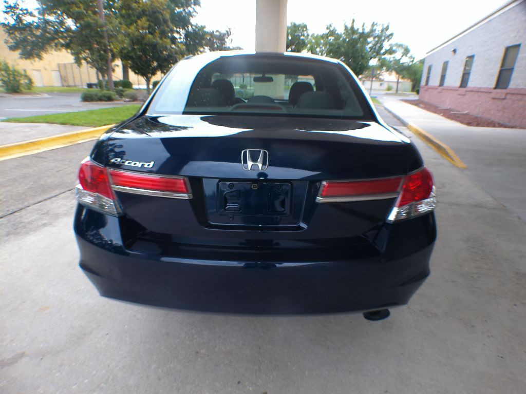 2012 Honda Accord Image 17