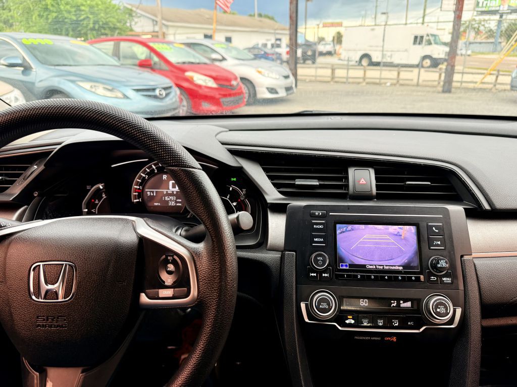 2017 Honda Civic Image 6