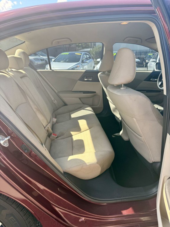 2016 Honda Accord Image 12