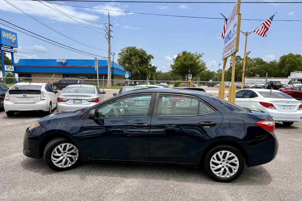 2018 Toyota Corolla Image 7