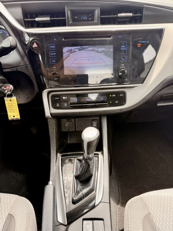 2018 Toyota Corolla Image 15