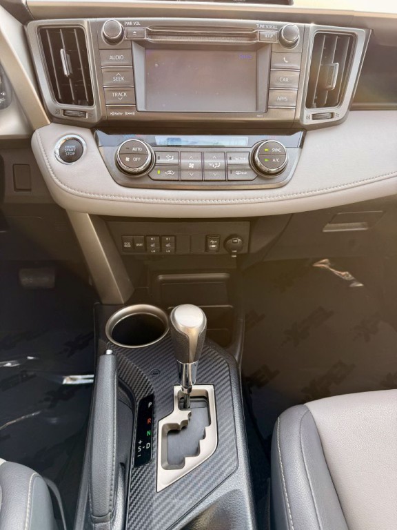 2013 Toyota Rav4 Image 17
