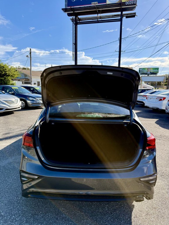 2021 Kia Forte Image 9