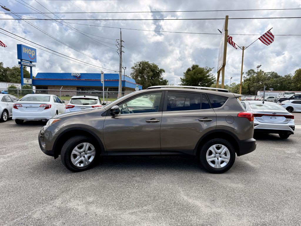 2015 Toyota Rav4 Image 3