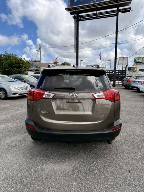 2015 Toyota Rav4 Image 5