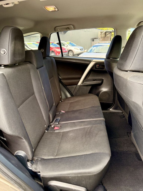 2015 Toyota Rav4 Image 14
