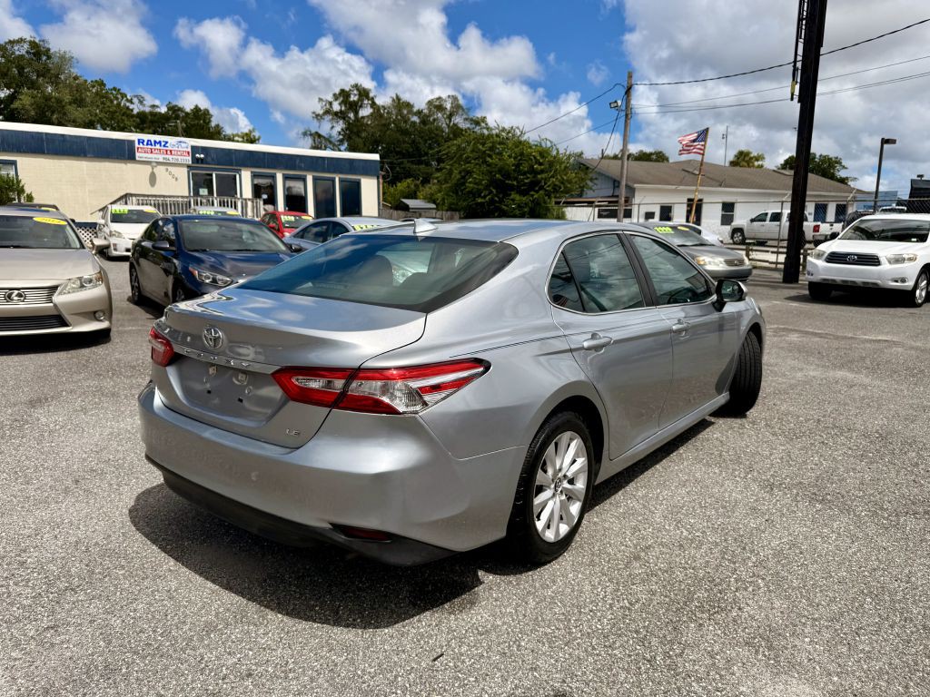 2019 Toyota Camry Image 7