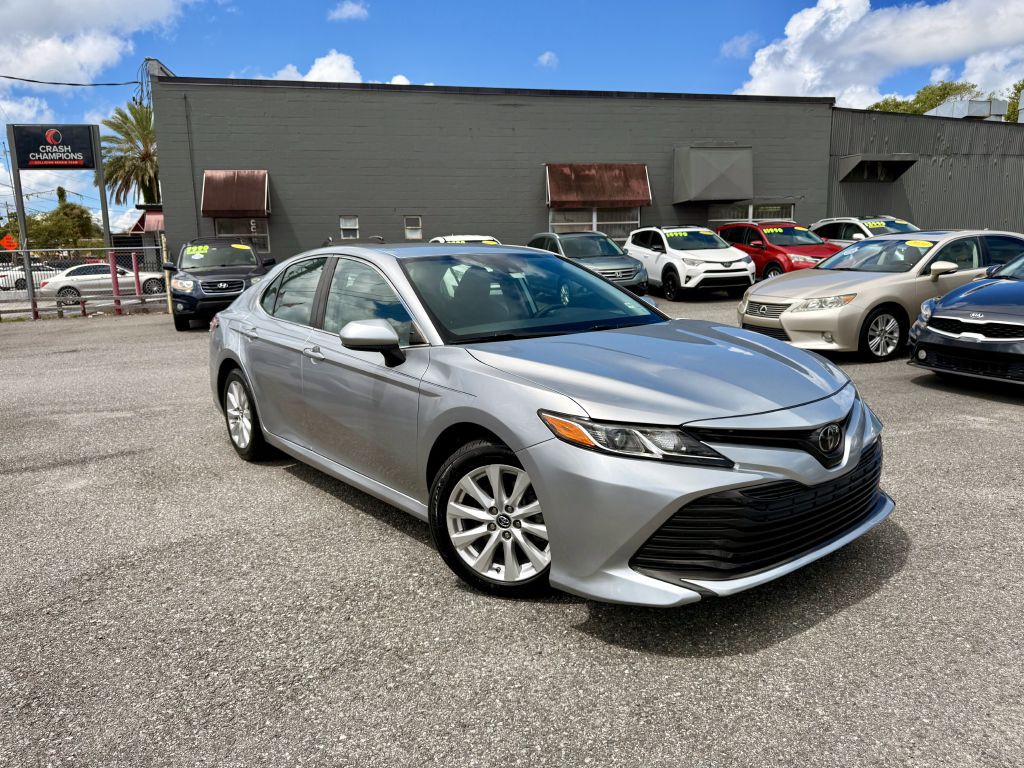 2019 Toyota Camry Image 9