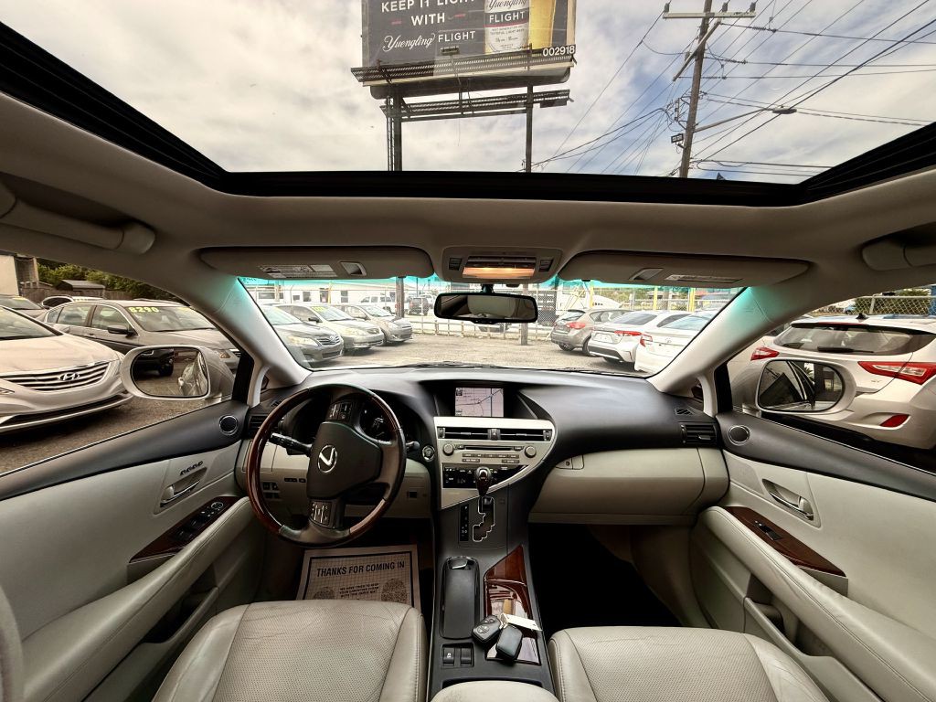 2012 Lexus RX Image 10