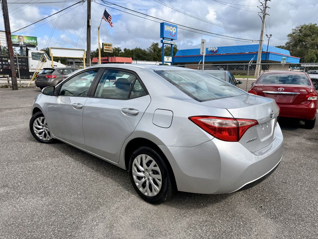 2017 Toyota Corolla Image 4