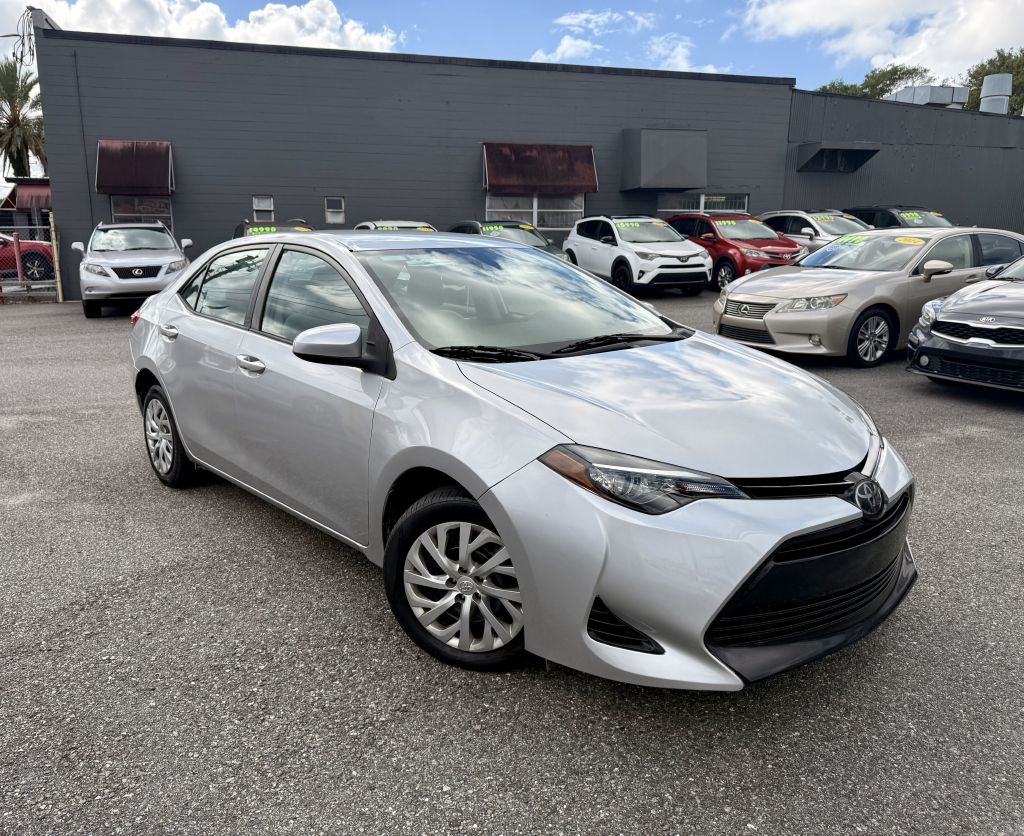 2017 Toyota Corolla Image 7